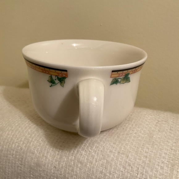 Villeroy & Boch Luxembourg Adriana 1748 Tea Cup - Picture 5 of 10